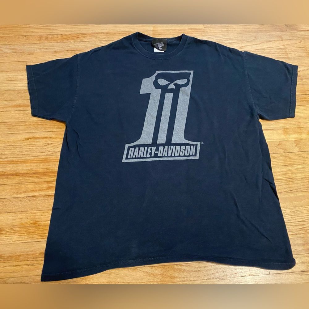 Harley Davidson Men XL Navy Black short sleeve TShirt Milwaukee Wisconsin Museum